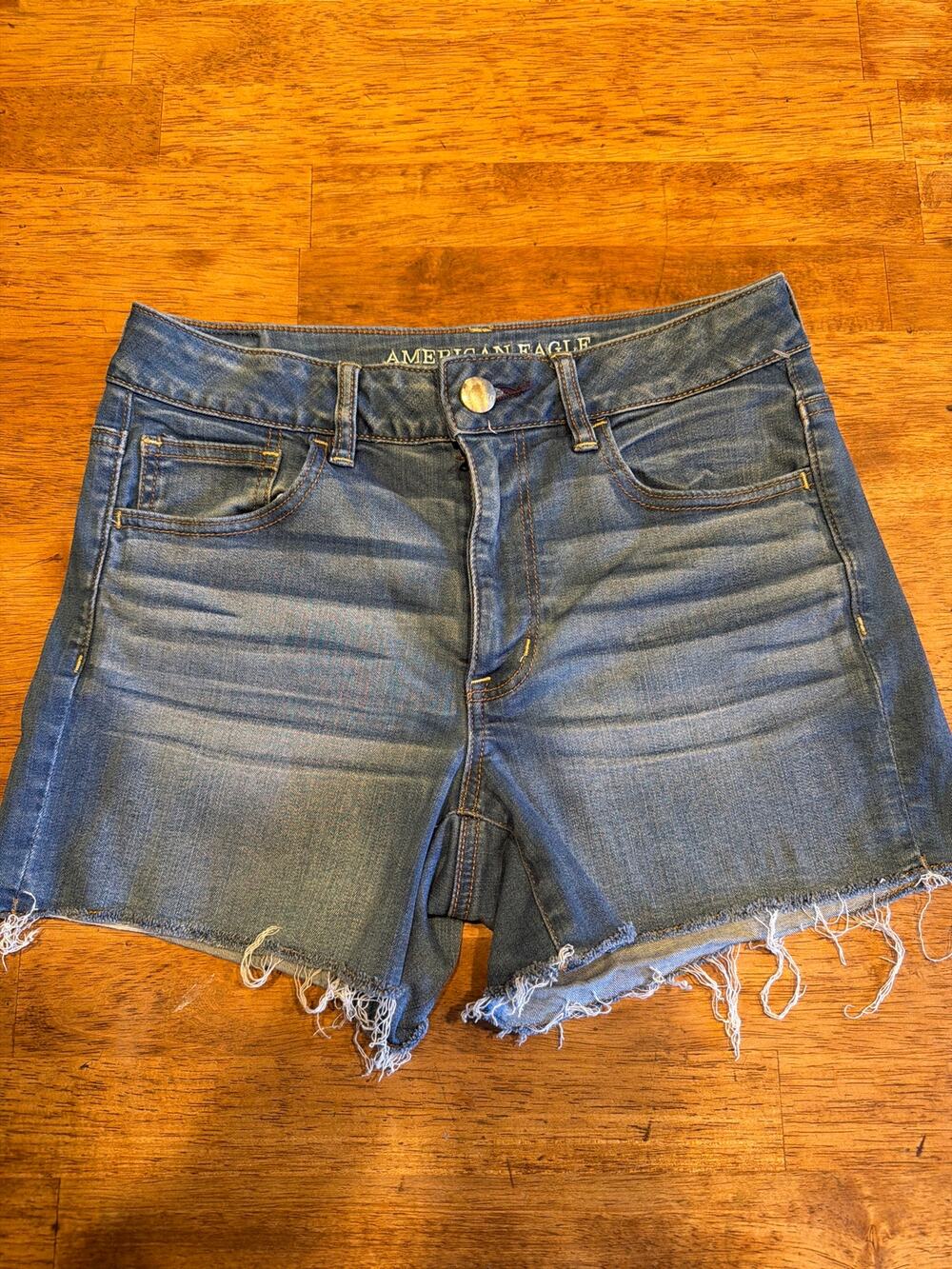 American Eagle HI-Rise Shortie Women's size 8